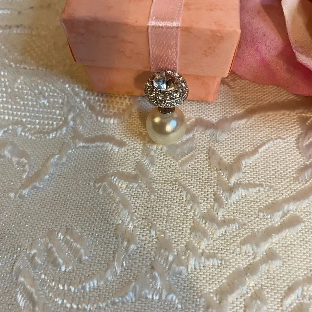 🛍Swarovski Treasure Earrings white Rhodium plated